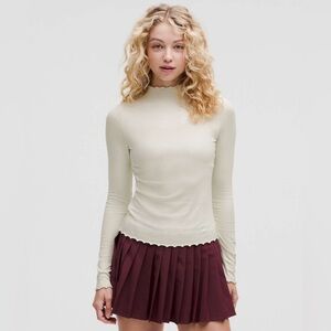 Lululemon Hold Tight Lettuce-Edge Turtleneck - Bone - 10